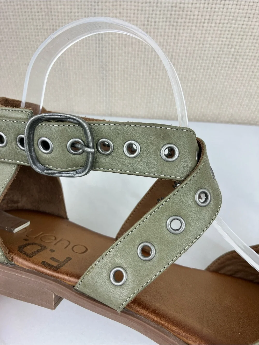 Bueno Becky Green Leather Flats Ankle Strap Size 41